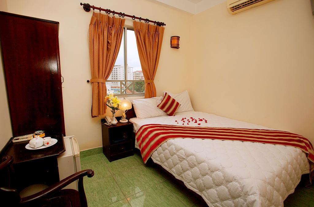 Sun Flower Hotel Nha Trang Exterior foto