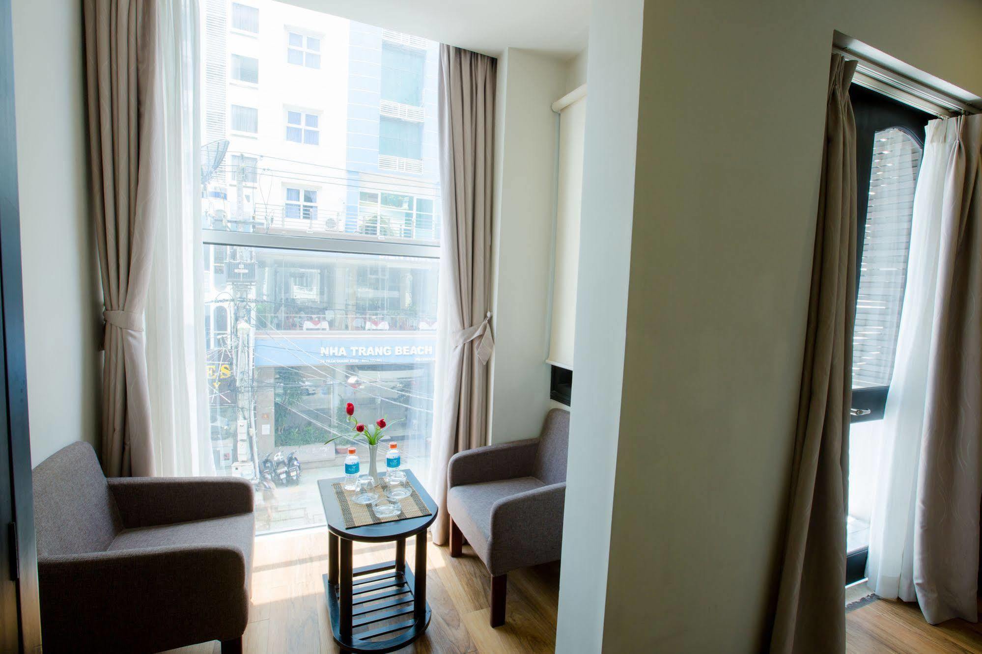 Sun Flower Hotel Nha Trang Exterior foto