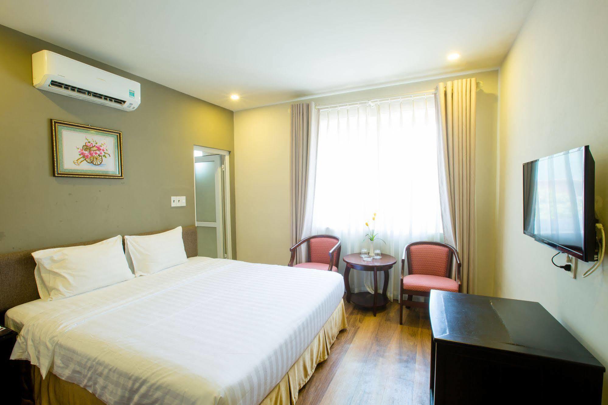 Sun Flower Hotel Nha Trang Exterior foto